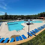 Poconos Getaway Relax W Sauna, Game Rm & Fire Pit