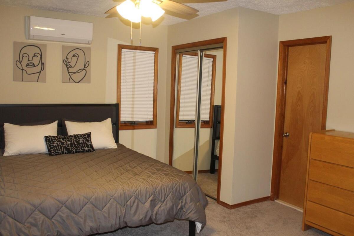 Poconos Getaway Relax W Sauna, Game Rm & Fire Pit *